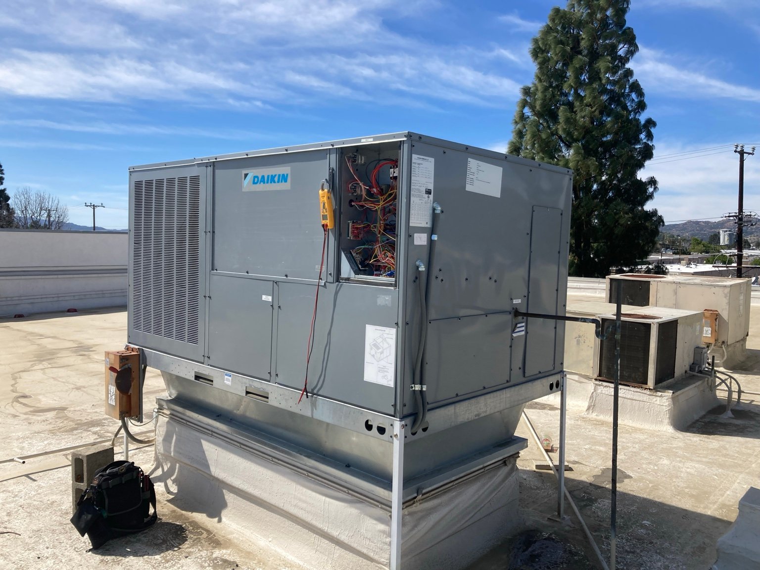 BA HVAC commercial rooftop HVAC service and diagnostics